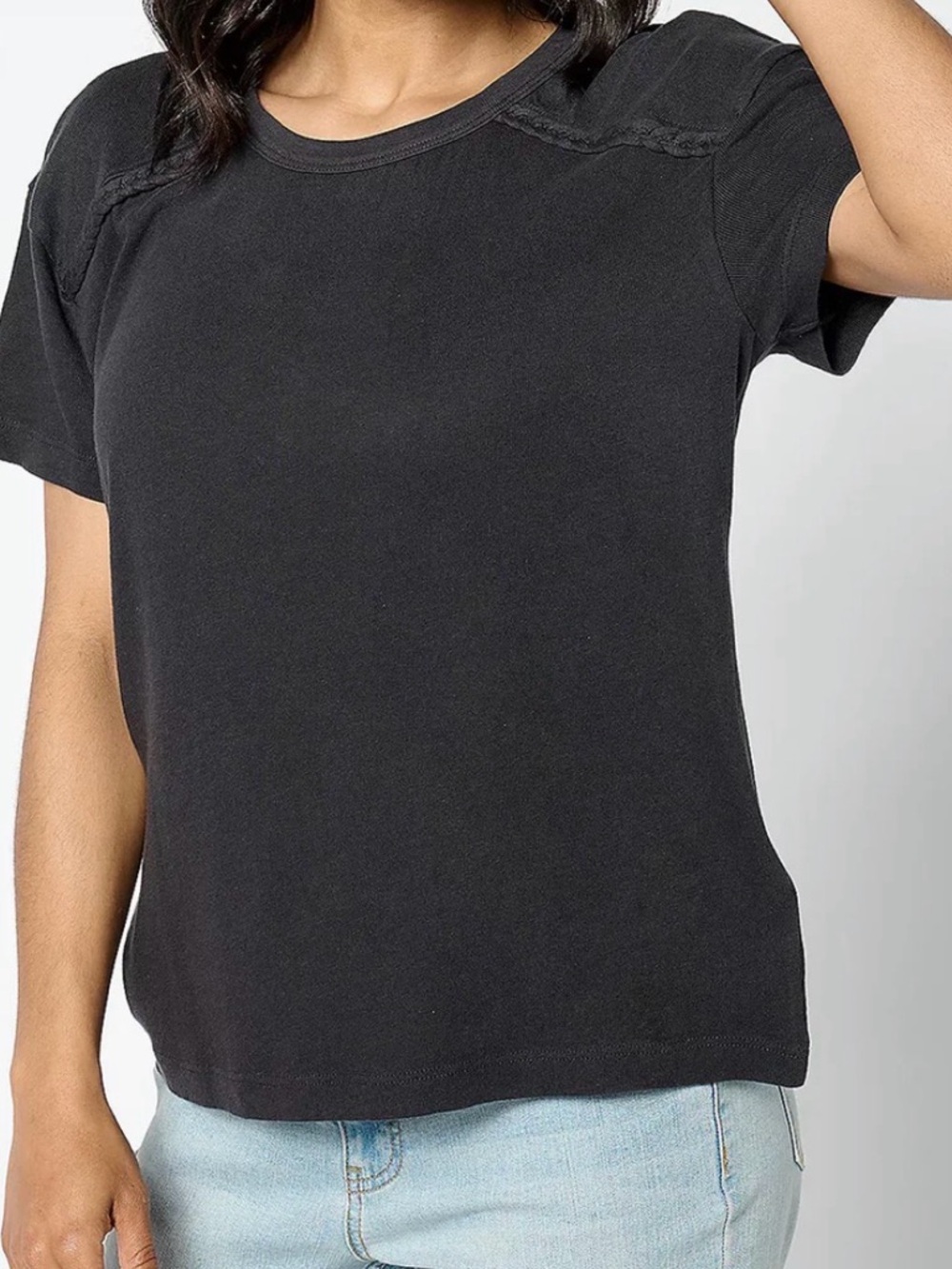 NWT Peace Love World Boheme Braided
Crew Neck Tee Shirt Washed Black size Large